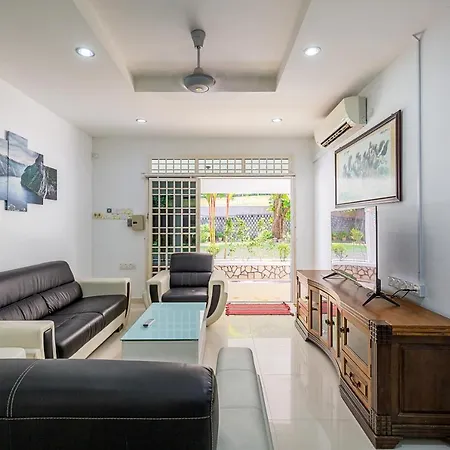 Seaside Private Bungalow, Tg Bungah Tanjung Bungah  Exterior photo