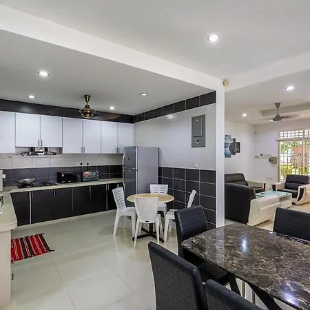 Seaside Private Bungalow, Tg Bungah Tanjung Bungah  Exterior photo