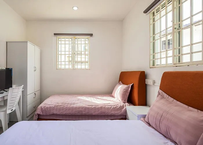 Seaside Private Bungalow, Tg Bungah